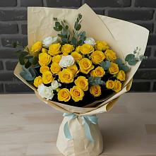 Букет цветов из:  Розы в Каладжинской