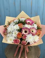 Букет цветов из:  Розы, Герберы и Хризантемы в Каладжинской