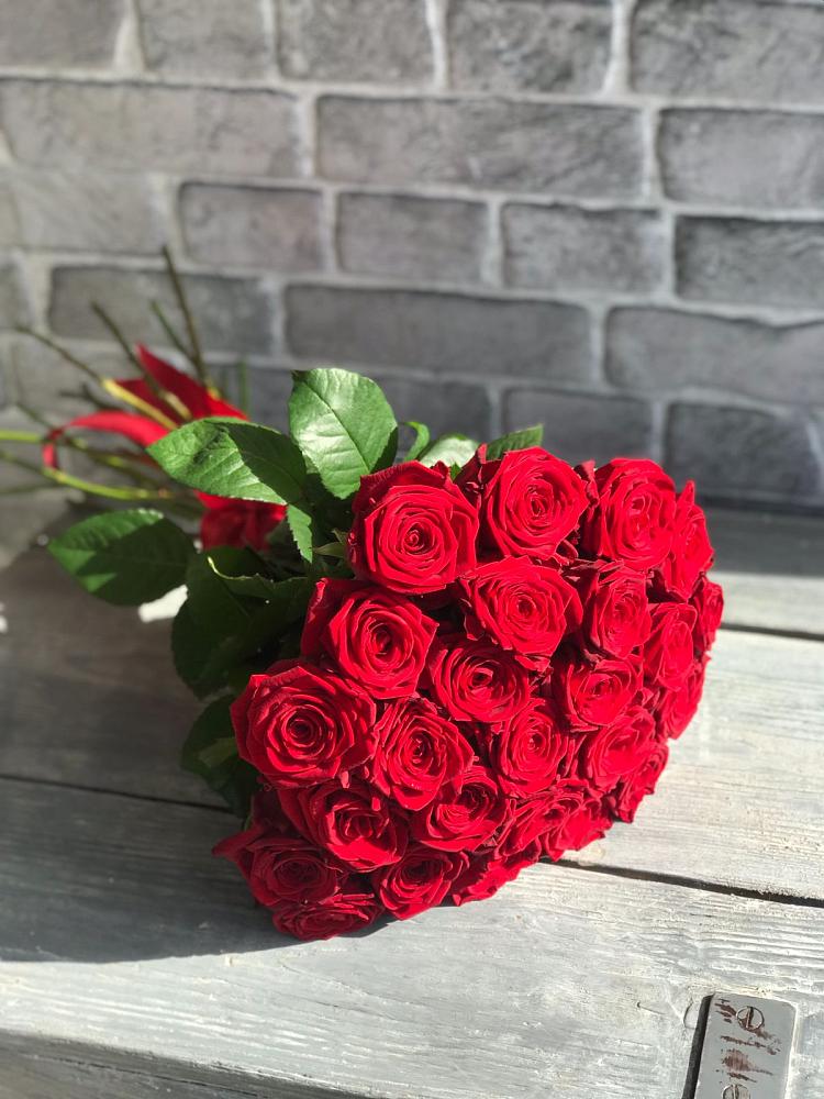 Букет Красные розы Фридом в Каладжинской