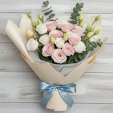 Букет цветов из:  Лизиантусы в Каладжинской