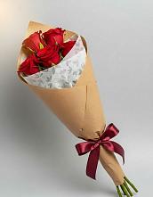 Букет цветов из:  Розы в Каладжинской