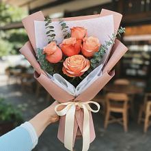 Букет цветов из:  Розы #REPLACE_PRED# Каладжинской