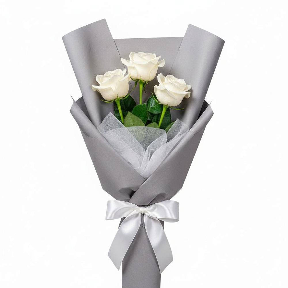Букет 3 белые розы в Каладжинской