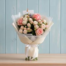 Букет цветов из:  Розы в Каладжинской