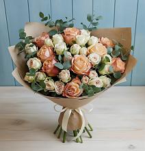 Букет цветов из:  Альстромерии и Розы #REPLACE_PRED# Каладжинской