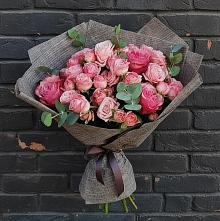 Букет цветов из:  Розы в Каладжинской