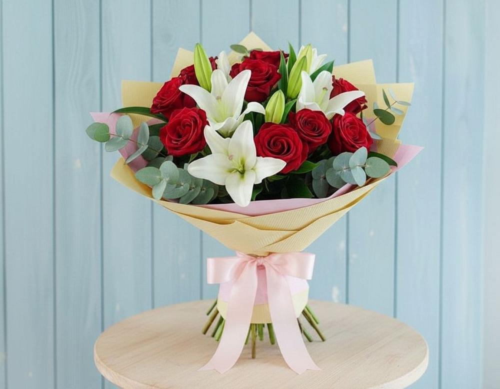 Букет цветов из: Лилии и Розы в Каладжинской